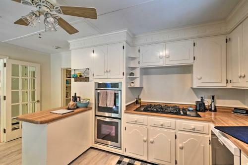Artsy Southern Pines Home About 1 Mi To Downtown!