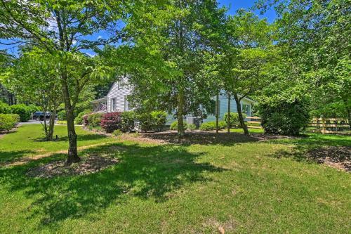 Artsy Southern Pines Home About 1 Mi To Downtown!