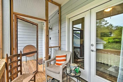 Stylish Southern Pines Home With Screened Porch