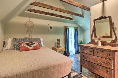 Smoky Mountain Farmstead Quaint Sylva Home!
