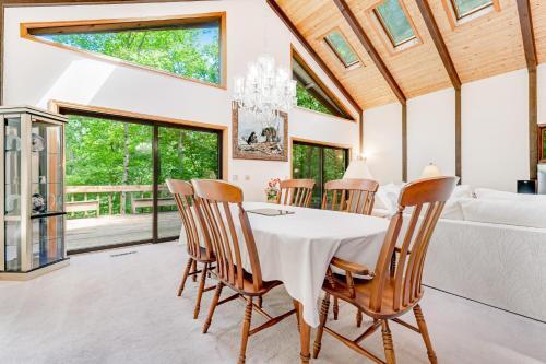 Dogwood Chalet