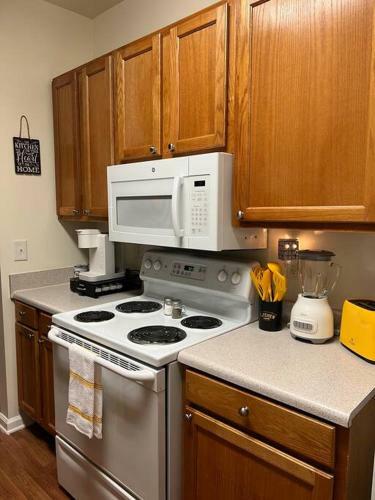 Apartamento Your Charming Comfy Cove Ev Charging Wake Forest