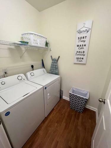 Apartamento Your Charming Comfy Cove Ev Charging Wake Forest