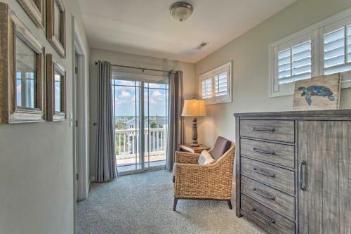 Surf City Escape With 6 Decks Steps From Beach