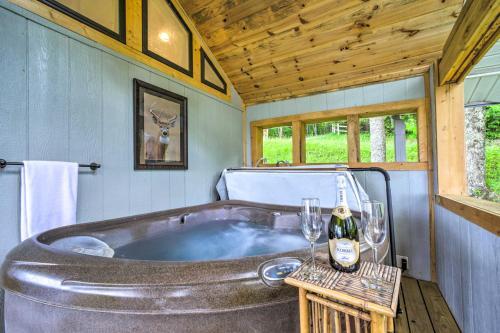 Mtn Treehouse With Fire Pit, Breathtaking Views