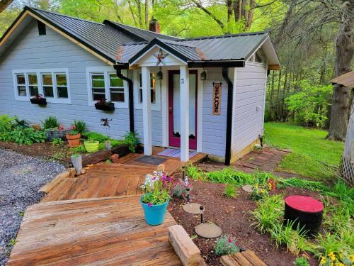 Bird Song Cottage