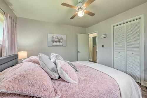 Ashtabula Home Near Walnut Beach And Eateries!