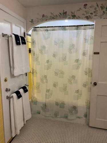 Bed & Breakfast Hideaway Inn
