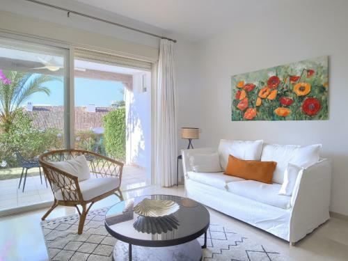 Apartamento 98 La Cala Golf, Views, Terraces, Pool, Parking