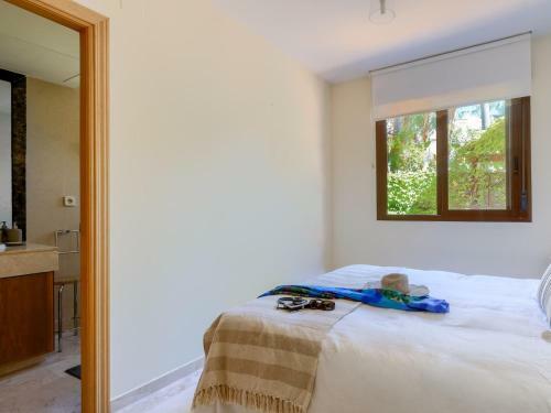 Apartamento 5 Costa Lita, 4 Bedrooms, Terraces, Pool