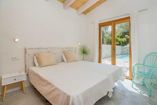 Villa With Pool Near The Beach, Mar Clara