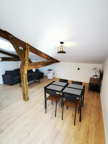 Apartamento Appartement Neuf Climatis� Sous Les Toits