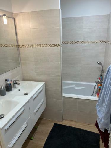 Apartamento Appartement T3 Calme Et Proche De La Mer