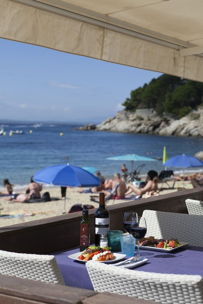 Canyelles Playa Hotel