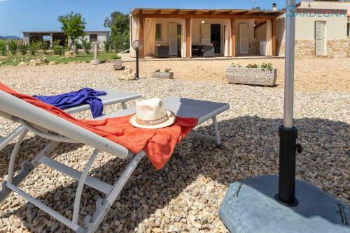 Residenza Antoniana Villa Libeccio Per 9 Persone A Ridosso Della Spiaggia