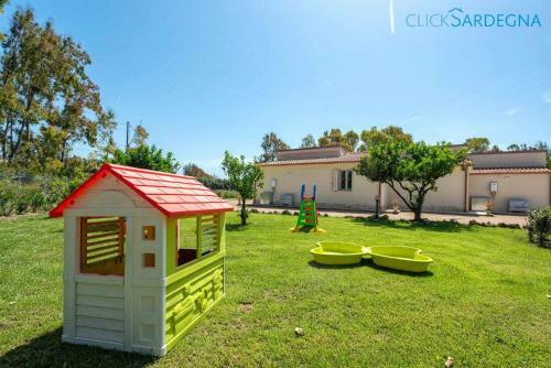 Residenza Antoniana Villa Scirocco Per 4 Persone A Ridosso Della Spiaggia