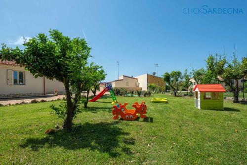 Residenza Antoniana Villa Scirocco Per 4 Persone A Ridosso Della Spiaggia