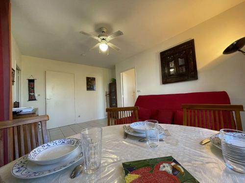 Apartamento Studio La Rochelle, 1 Pi�ce, 2 Personnes - Fr-1-246-628