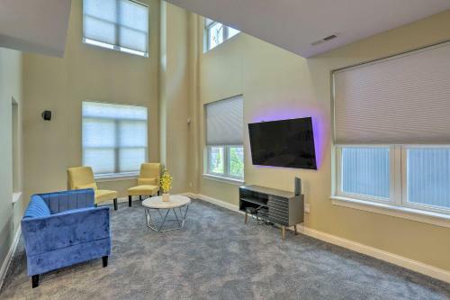 Central Cleveland Gem With Direct Skyline View!