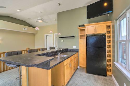 Central Cleveland Gem With Direct Skyline View!