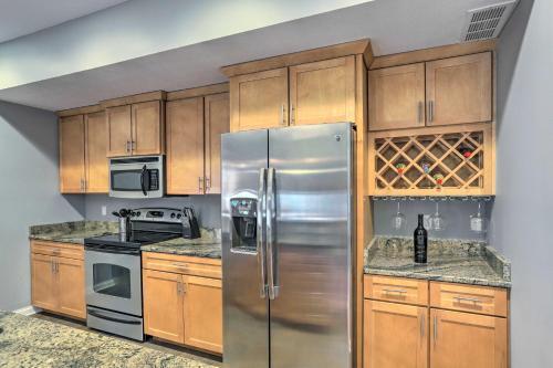 Central Cleveland Gem With Direct Skyline View!