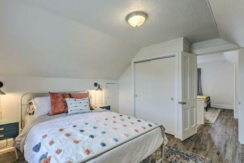 Pet-friendly Greenville Home With Private Yard
