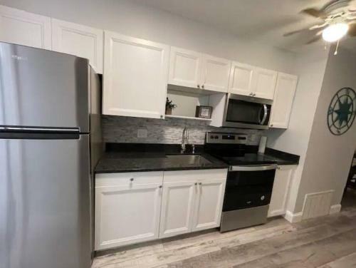 Apartamento Huron Boat Basin - Block From Pier!