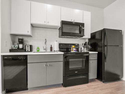 Apartamento Brand New Downtown Condo Steps From Nightlife- 417