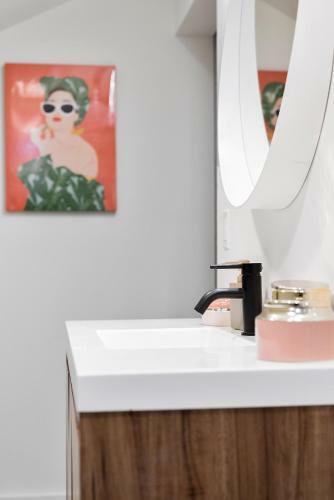 Apartamento A True Design Delight Steps From High Street In The Short North