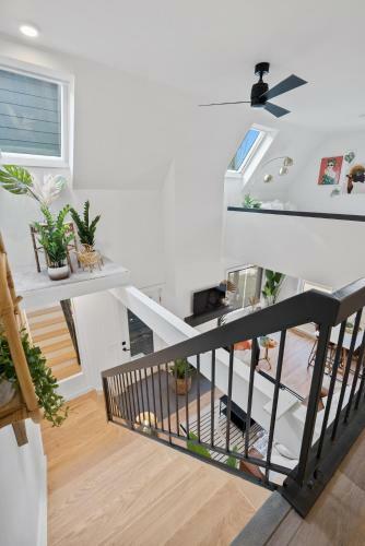 Apartamento A True Design Delight Steps From High Street In The Short North