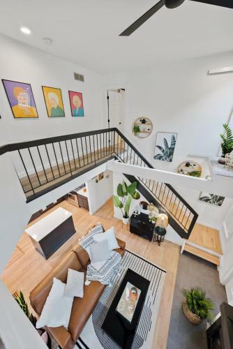 Apartamento A True Design Delight Steps From High Street In The Short North