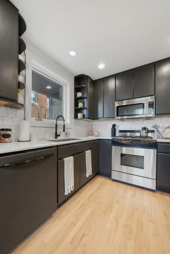 Apartamento A True Design Delight Steps From High Street In The Short North