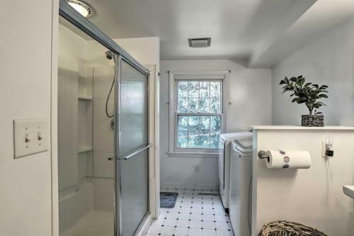 Charming Milan Home About 10 Mi To Sandusky!