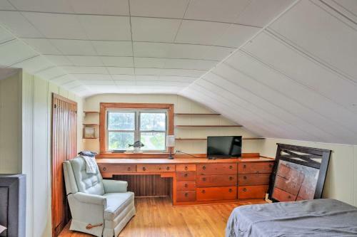 Charming Milan Home About 10 Mi To Sandusky!