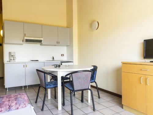 Apartamento Locazione Turistica Residence Campi-2