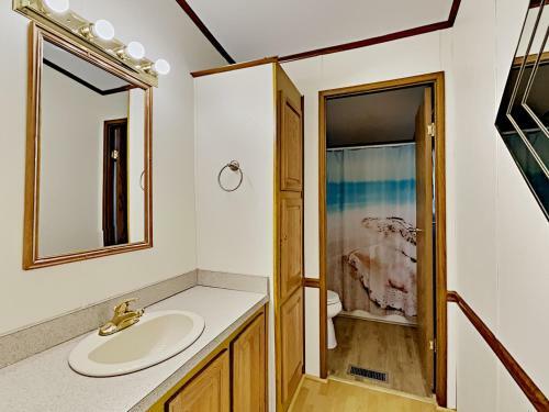 Put In Bay Island Club Unit 17