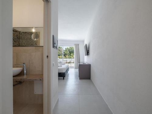 Charming Villa By The Sea With Private Pool, Personal Chef And Service Staff