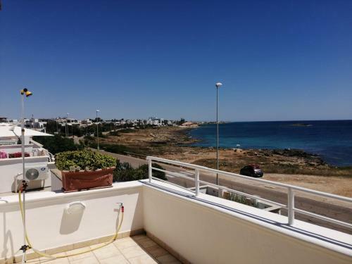 Attico Con Terrazza Fronte Mare