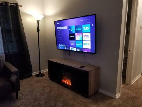 *new*entire Home In Rose District*dine*shop*fun