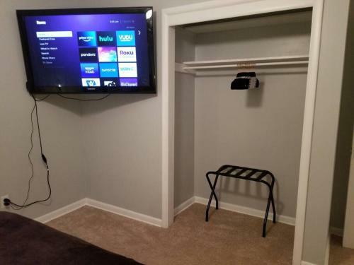 *new*entire Home In Rose District*dine*shop*fun