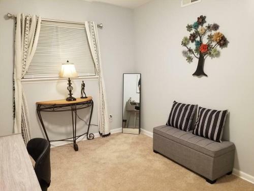 *new*entire Home In Rose District*dine*shop*fun