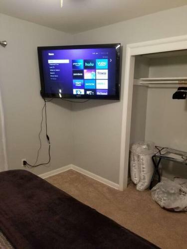 *new*entire Home In Rose District*dine*shop*fun