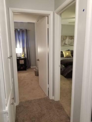 *new*entire Home In Rose District*dine*shop*fun