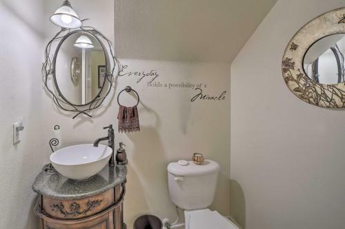Spacious Broken Arrow Retreat Yard And Grill!
