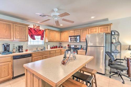 Cozy Eucha Townhome With Deck And Lake Access!