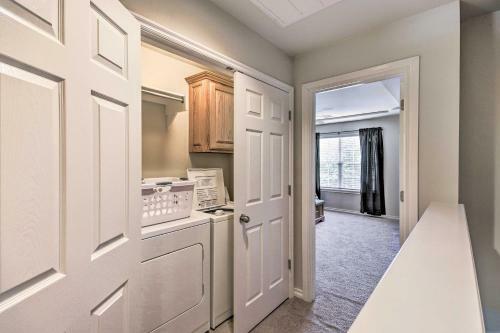Cozy Eucha Townhome With Deck And Lake Access!
