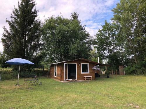 Gartenh�tte - Schlafen Bei Den Schafen