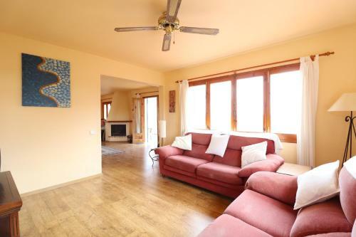 Villa In Calla Llonga With Sea Views - Sleeps 8
