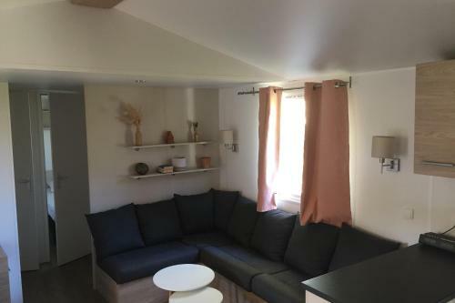 Mobile Home Ouireves 443 Facing The Mediterranean