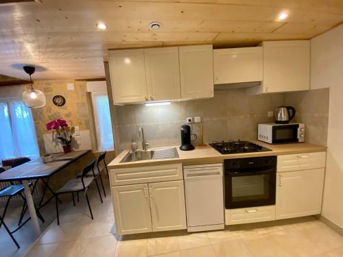 Apartamento Petit G�te � Lamothe D?al�s